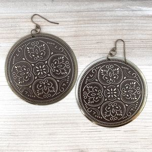 ❤️ Gold Brown Ornate Disc Drop Earrings
